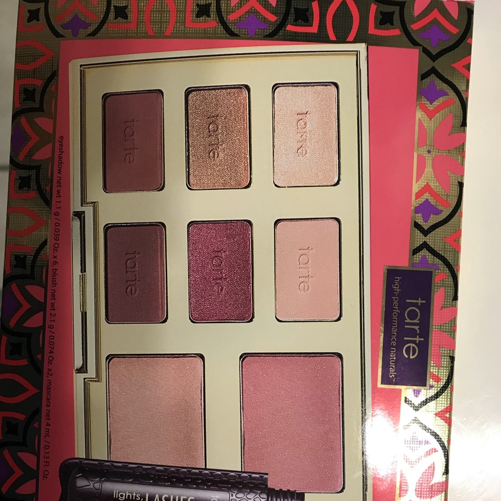 Beautiful Tarte eye shadow with mascara